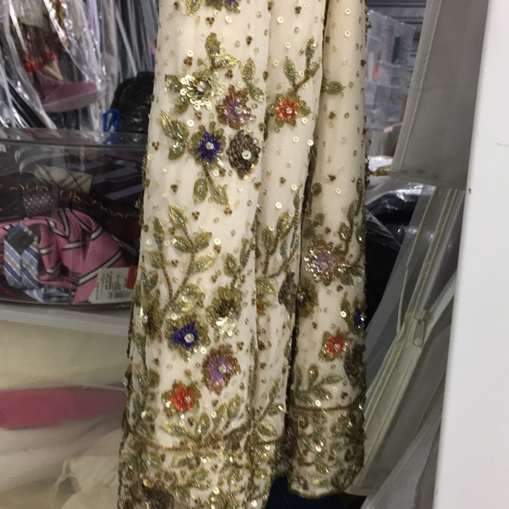 Escada cream dress with sequin embroidery